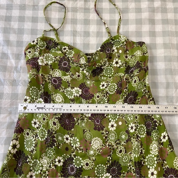 Artizia Wilfred City lights floral mini dress green white sweetheart neckline 8 - Picture 12 of 14